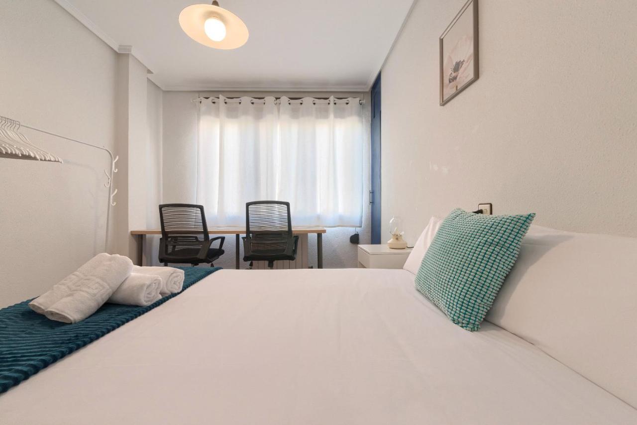 Vivienda Turistica Junto Al Ayuntamiento Leilighet Bilbao Eksteriør bilde