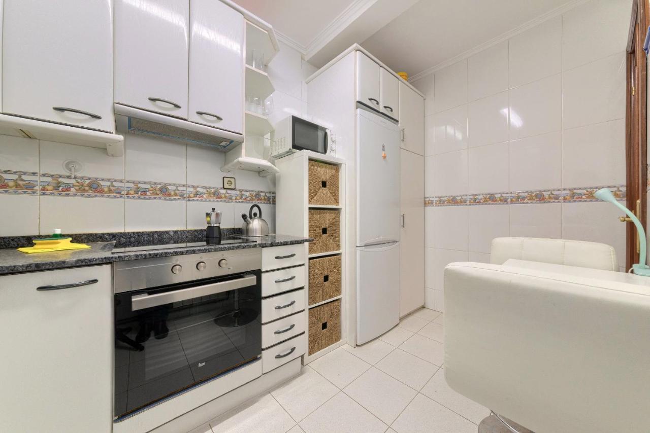Vivienda Turistica Junto Al Ayuntamiento Leilighet Bilbao Eksteriør bilde