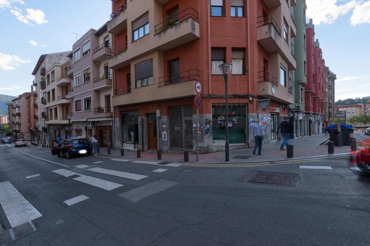 Vivienda Turistica Junto Al Ayuntamiento Leilighet Bilbao Eksteriør bilde